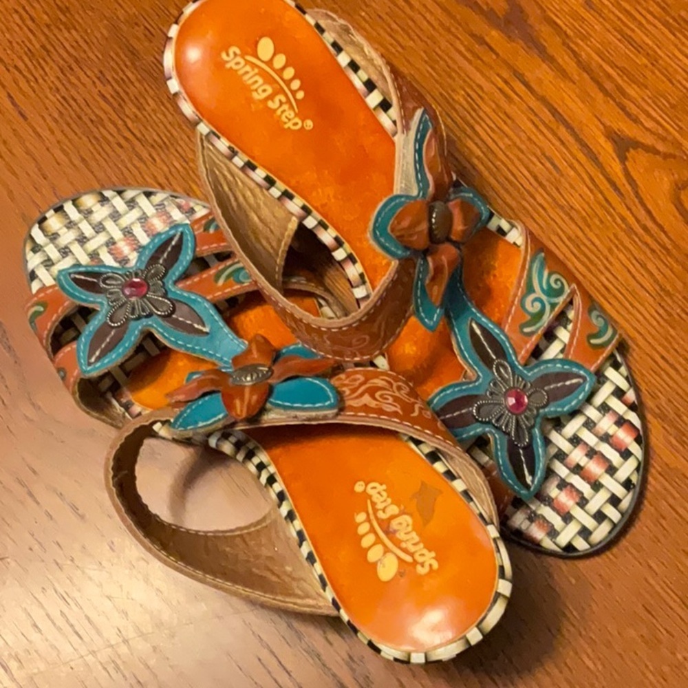 Spring Step Women's Floral Brown and Blue Sandals Size 37 - Picture 4 of 4
